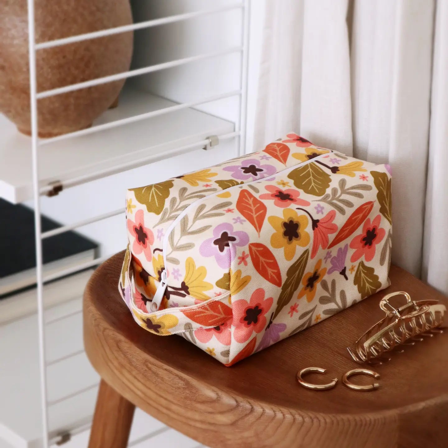 Makeup Bag - Mod Floral image 0