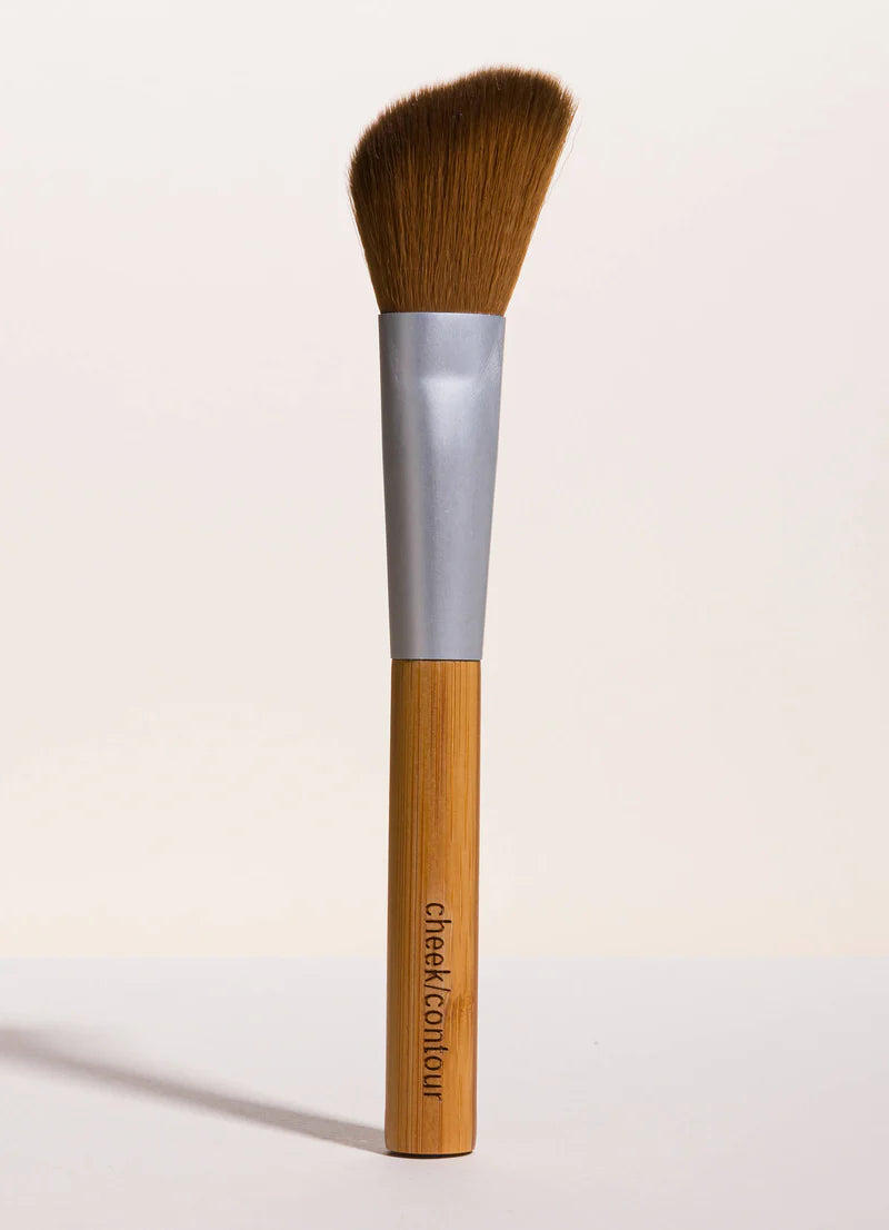 Makeup Brushes Contour