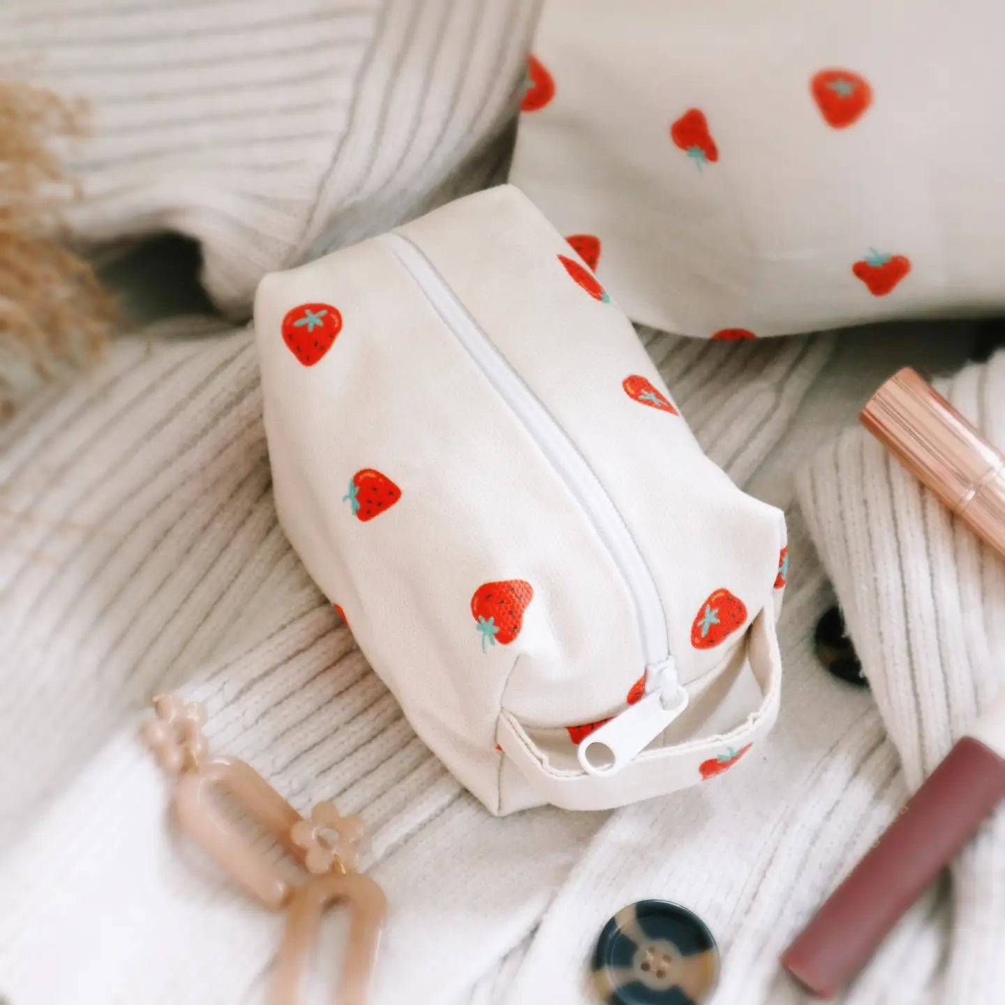 Makeup Bag - Strawberry image 2